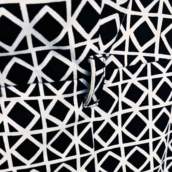 Talbots Sleeveless Shift Dress Black White Geometric Print Size 8 Cotton Blend - Picture 3 of 6